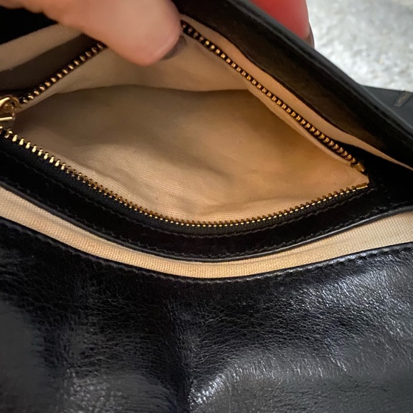 Tory Burch clutch/crossbody leather bag! - Picture 7 of 12